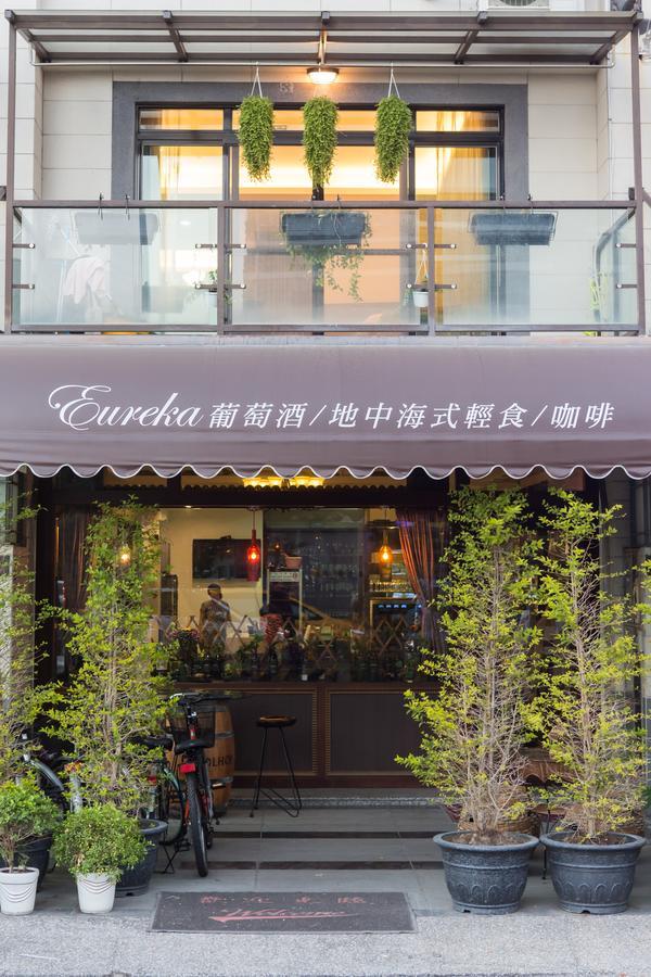 Eureka Acomodação com café da manhã Tainan Exterior foto