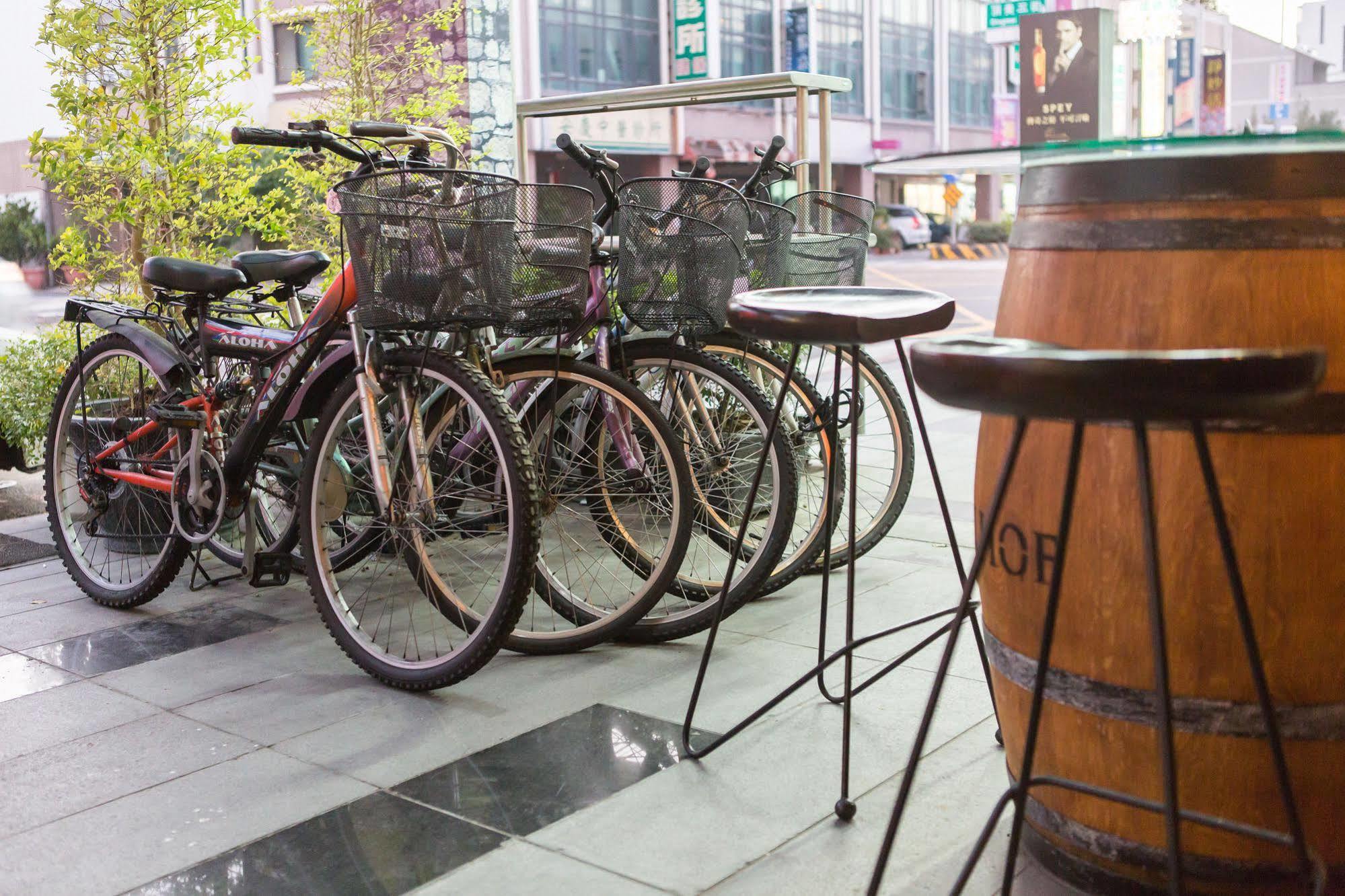 Eureka Acomodação com café da manhã Tainan Exterior foto